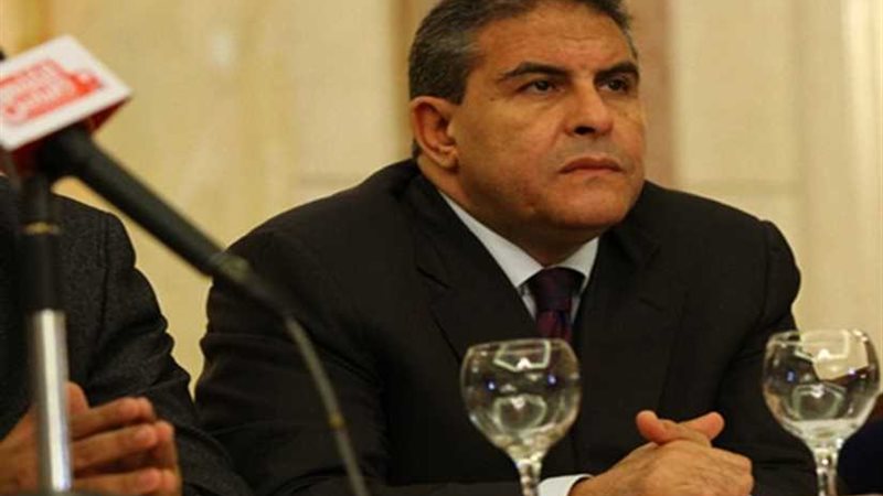 أبوزيد: الشباب عرضة