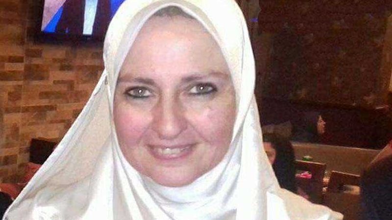 النيابة تحتجز موظفة