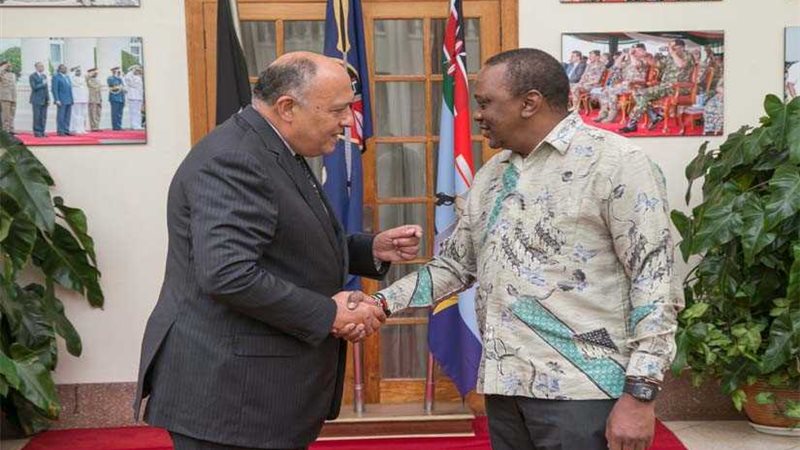 شكرى يسلم كينياتا