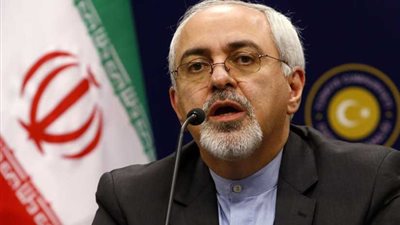 ظريف في باكستان: إيران أول دولة ستدافع عن السعودية حال تعرضها لعدوان خارجي