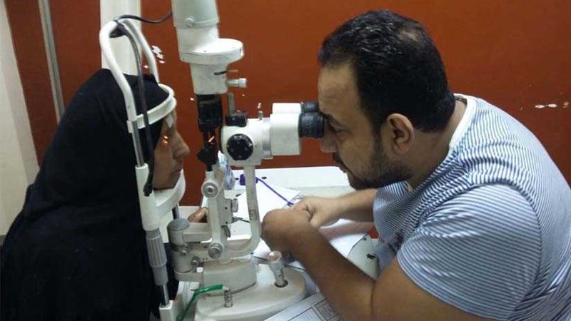 300 عملية مجانية