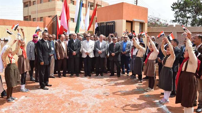 احتفالا بالعيد القومي..