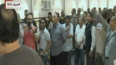 سفير مصر بألمانيا: شباب يدخلون السفارة لأول مرة.. للتصويت