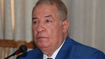 مستثمرون: احتشاد الناخبين بالخارج تشجيع للاستثمار