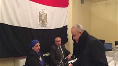 انتهاء تصويت المصريين بفرنسا في الانتخابات الرئاسية وبدء فرز الأصوات