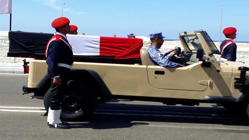 تشييع جنازة الشهيد