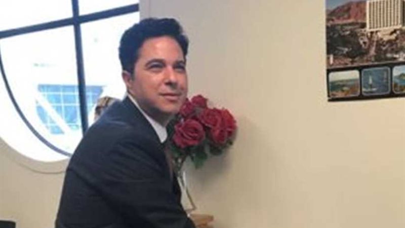 غلق باب التصويت في