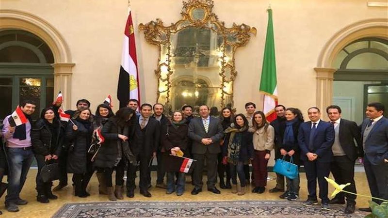 شباب إيطاليا يشاركون