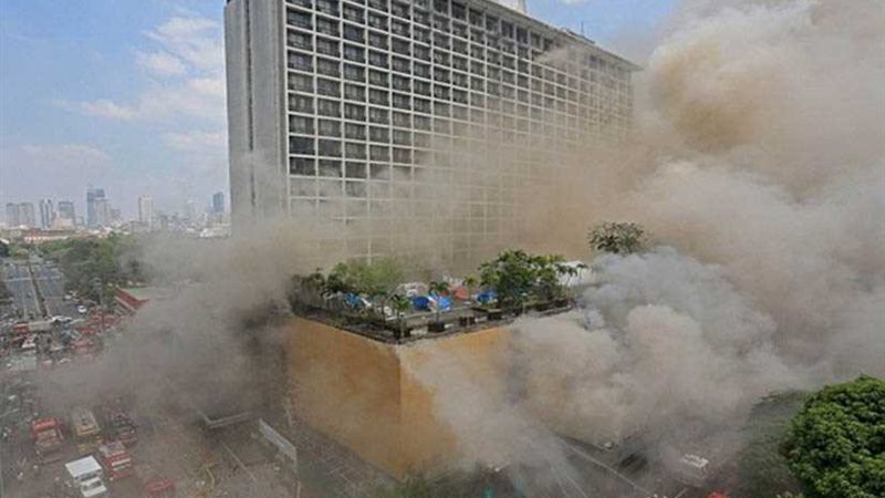 مقتل 5 وإصابة 24