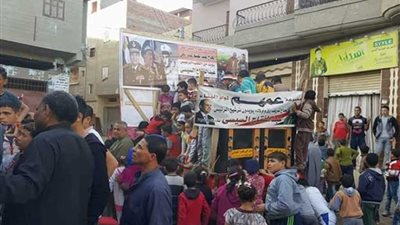 مسيرة شعبية بقرية طبنوها لدعم السيسي