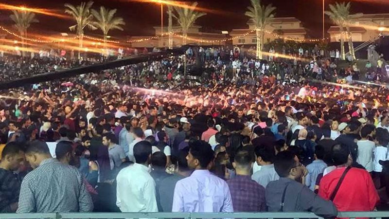 أهالي كوم أمبو يحتشدون