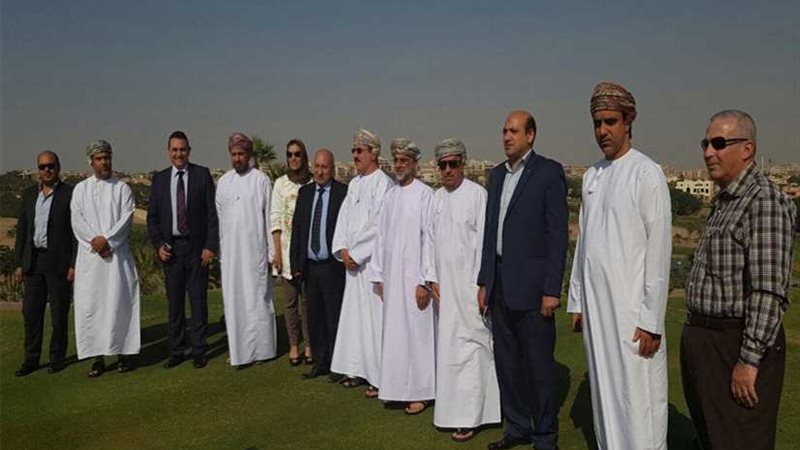 وزير إسكان سلطنة