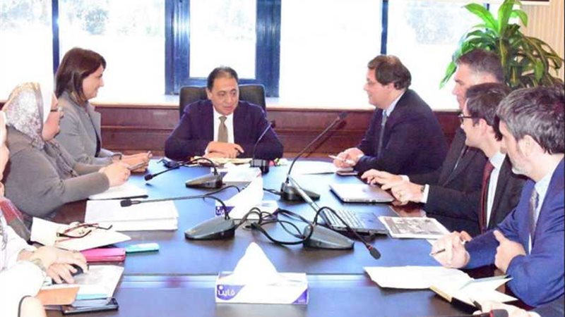 وزير الصحة يبحث التعاون