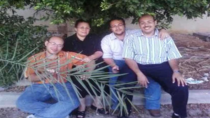 قصص كفاح 12 أمًا