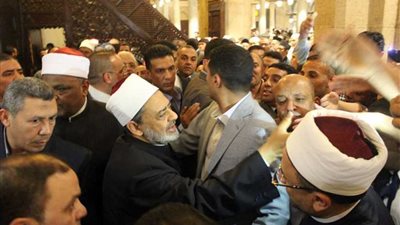 خطيب الجمعة: شيخ الأزهر يجوب العالم لترسيخ السلام والتسامح