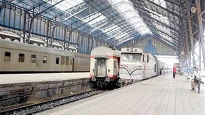 انتظام حركة القطارات على خط القاهرة الإسكندرية بعد سرقة الإشارات