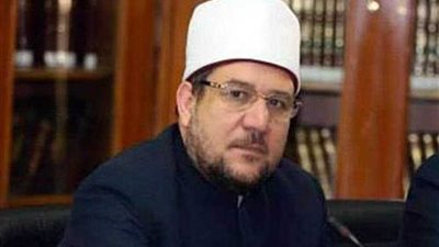 وزير الأوقاف يلبي دعوة والدي شهيد بافتتاح مسجد باسم ابنهما