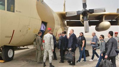 القوات الجوية تنقل القضاة المشاركين في الانتخابات الرئاسية