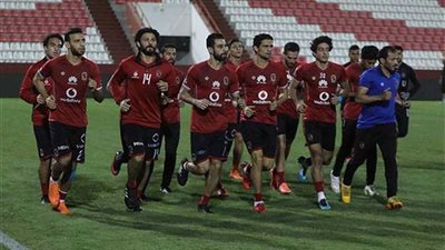 الأهلي يخوض مرانه الأول بالإمارات استعدادًا للفجيرة