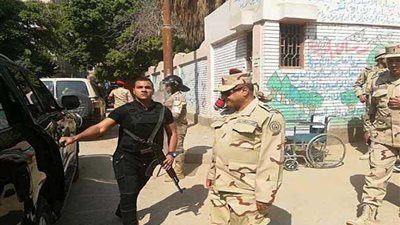 قائد قوات التأمين ببني سويف يتفقد اللجان