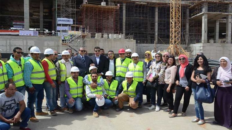  قافلة عنيك فى عنينا