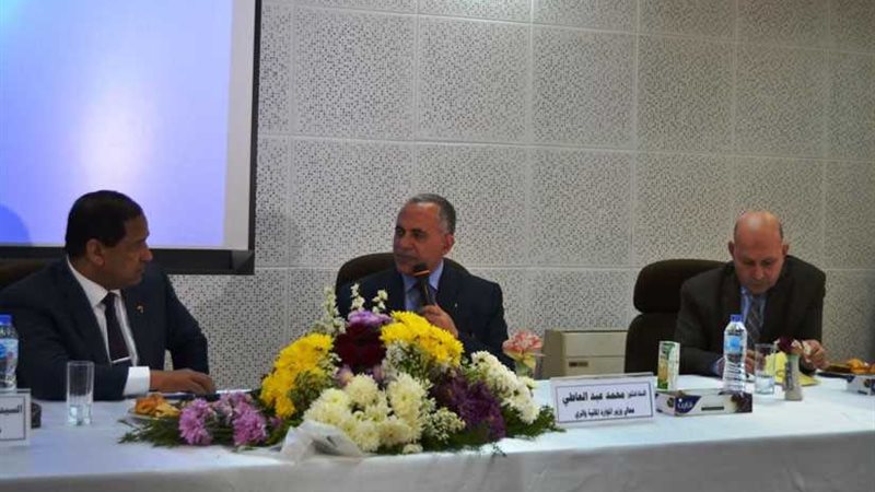 وزير الري ومحافظ