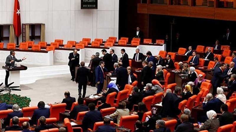 البرلمان التركي يوافق