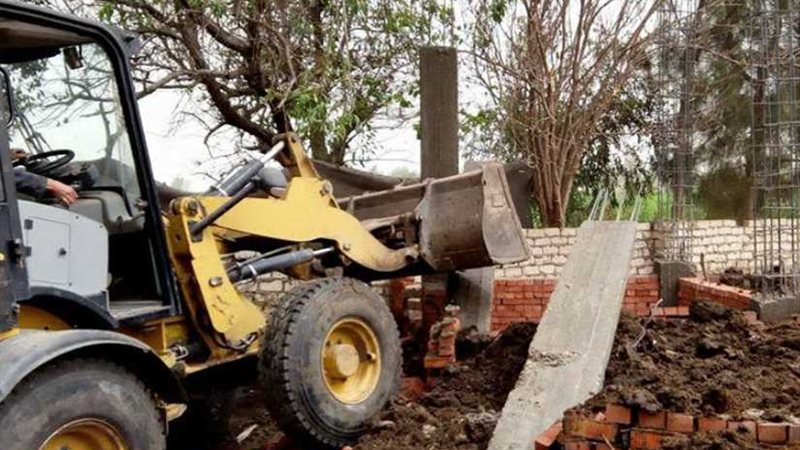 إزالة 9 حالات تعدٍ