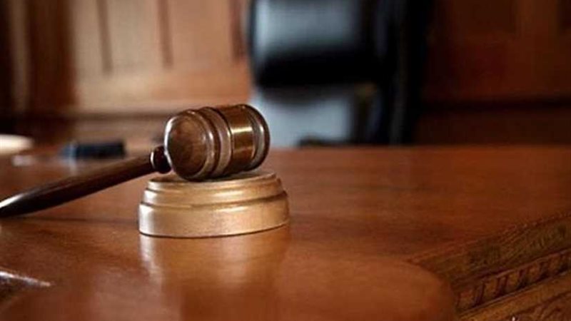 تأجيل المحاكمة في