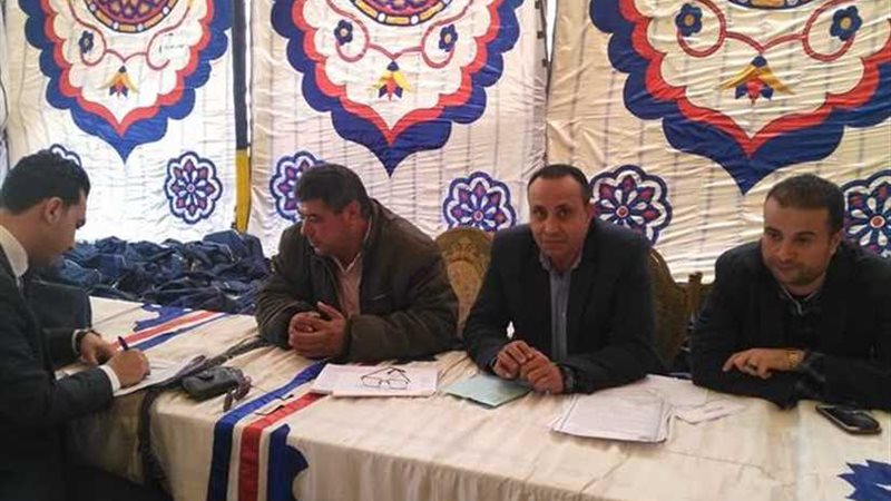 786 قاضيا يشرفون