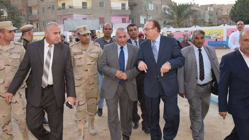 محافظ بني سويف يتفقد