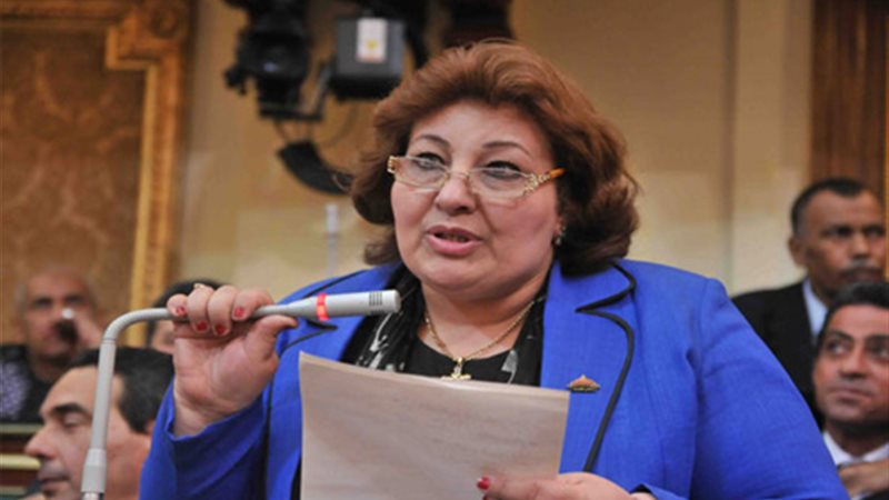 مارجريت عازر تتقدم