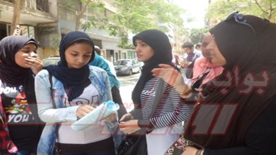 لليوم الثانى.. التعليم يفشل فى السيطرة على تسريب امتحانات الثانوية العامة