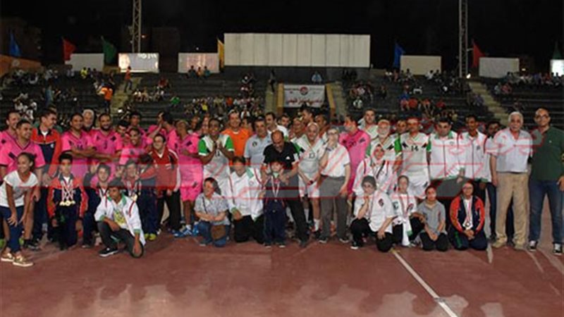 نادى سبورتنج ينظم