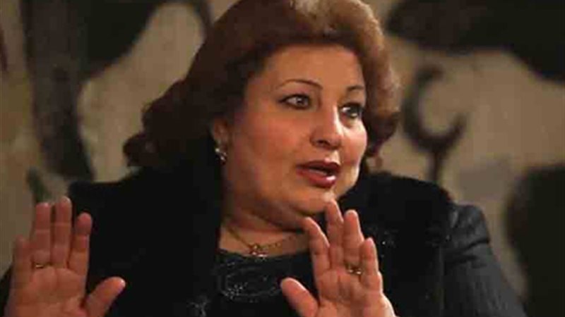 مارجريت عازر  تطالب