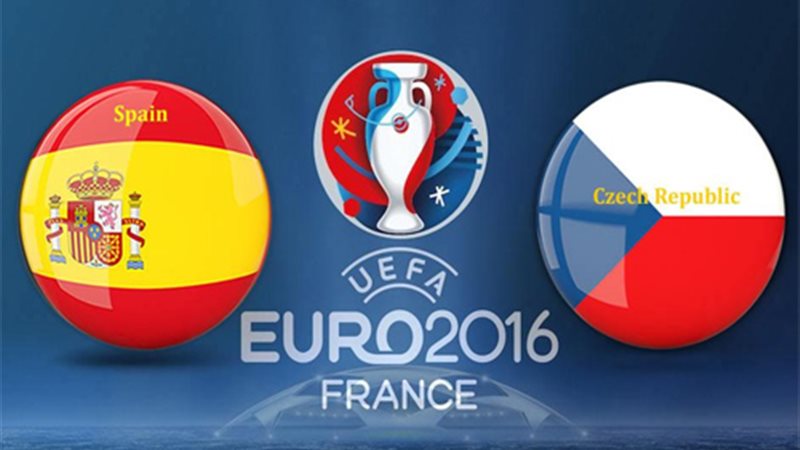 منتخب إسبانيا يستهل