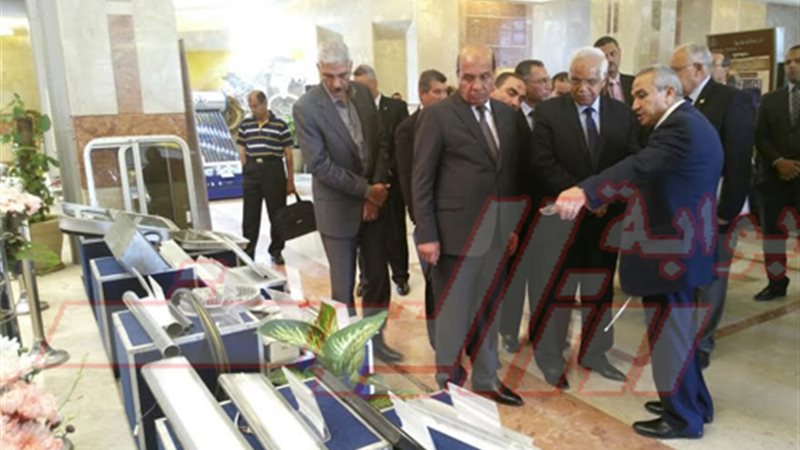 وزير النقل يتابع