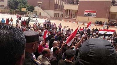 انتخابات الرئاسة.. المصريون يواصلون إبهار العالم 