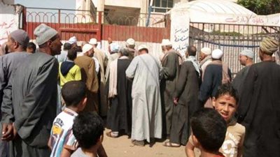 بالصور..تزايد الإقبال بمراكز الانتخاب بالمنوفية