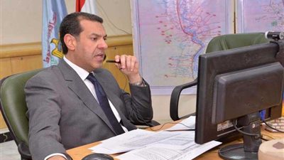 محافظ أسيوط لرئيس الوزراء عبر 