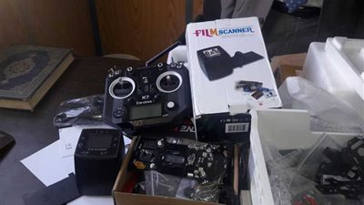 إحباط تهريب طائرتي تجسس ومواد مخدرة وأدوية