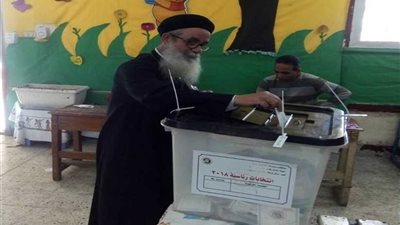 قساوسة القليوبية يدلون بأصواتهم (صور)
