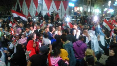 حشود بمحيط اللجان الانتخابية بالمنصورة