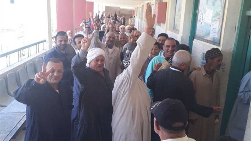 زحام أمام لجان البرلس