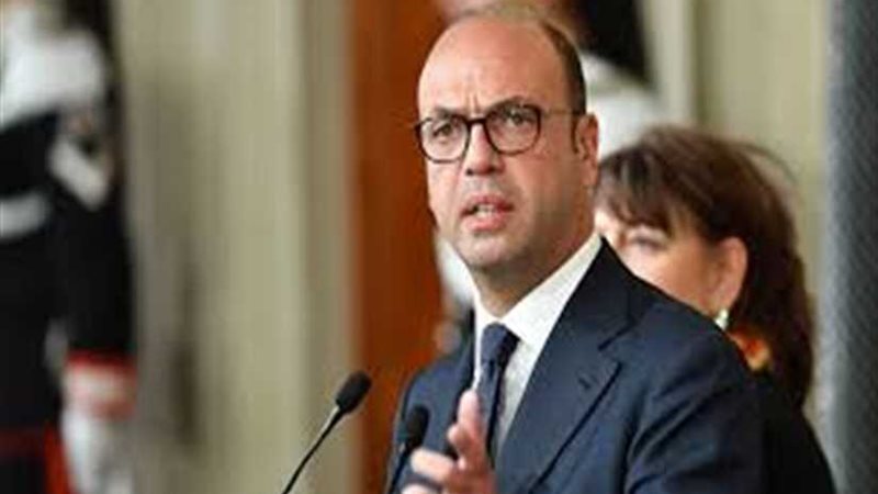 وزير الخارجية الإيطالي