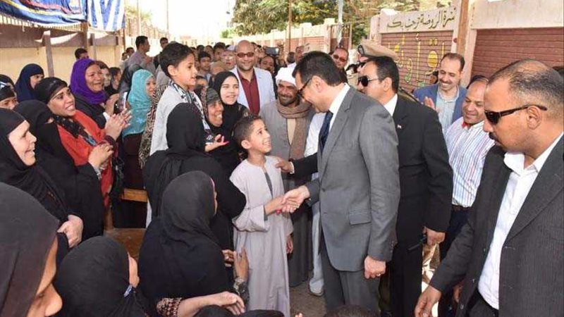 محافظ أسيوط يتفقد