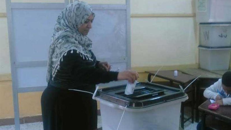 غلق باب التصويت في