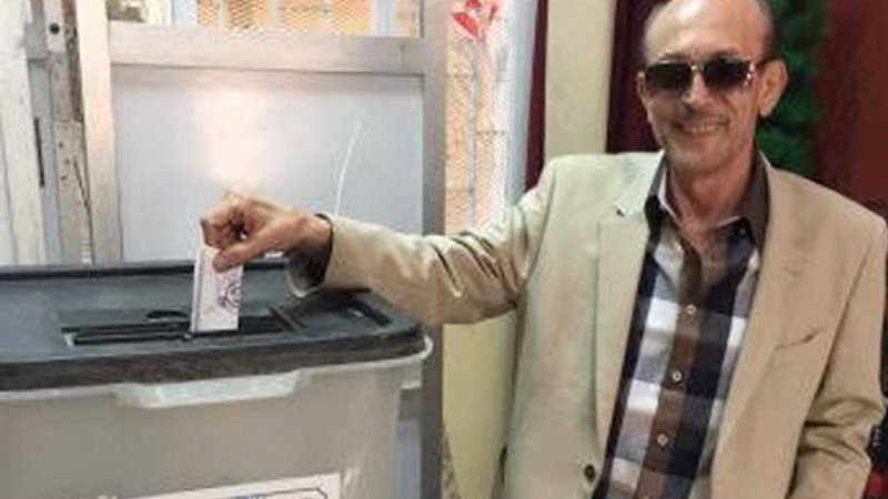 محمد صبحي يدلي بصوته