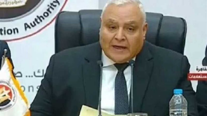 لاشين إبراهيم: صناديق