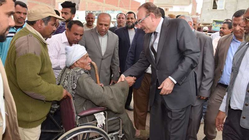 محافظ بني سويف يتابع